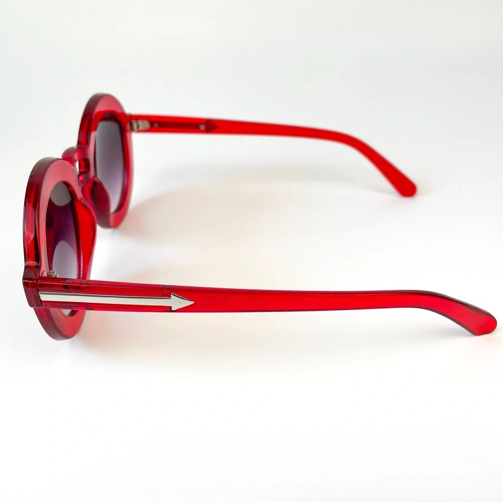 Urban Outfitters Retro Inspired Sunglasses - Picture 3 of 5